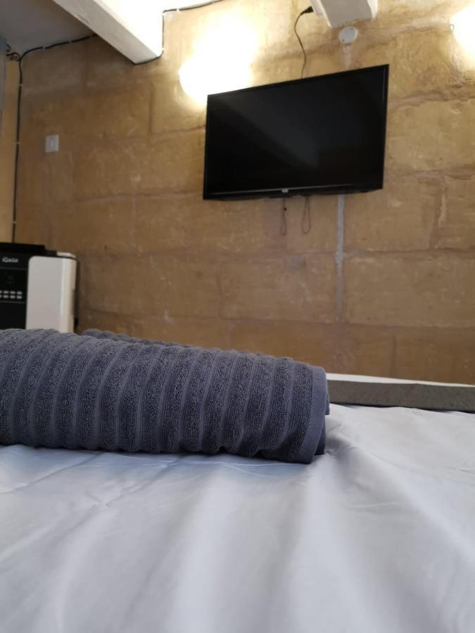 Cozy Loft In The Heart Of Βαλέτα Εξωτερικό φωτογραφία