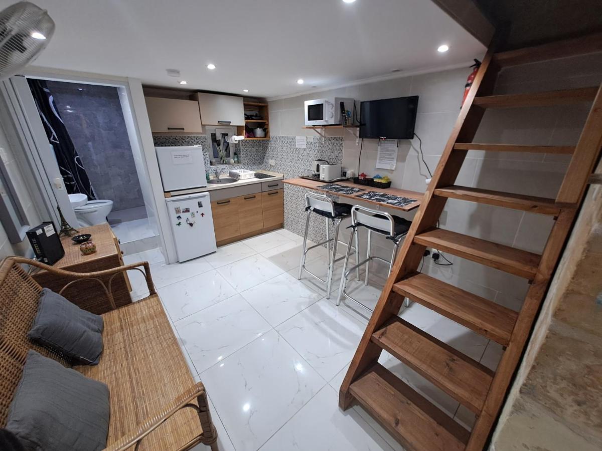Cozy Loft In The Heart Of Βαλέτα Εξωτερικό φωτογραφία